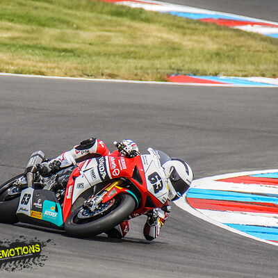Superbike IDM zur DTM 2015